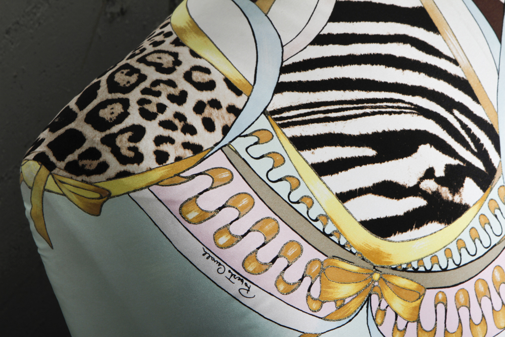 Settee with Roberto Cavalli Silk Patterned Upholstery