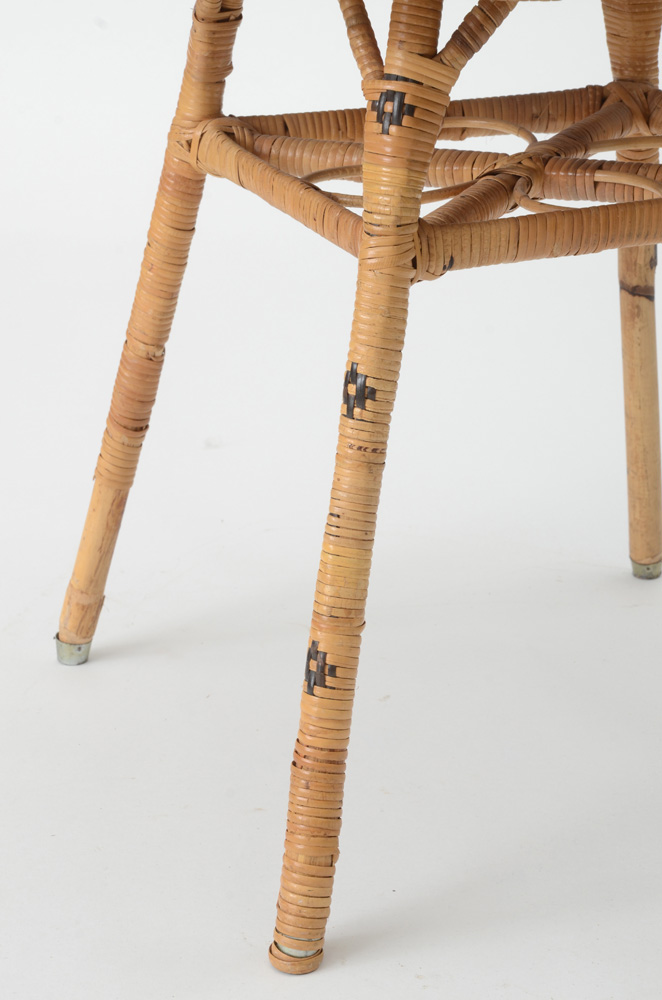 Mid-century Wicker Round Side Table