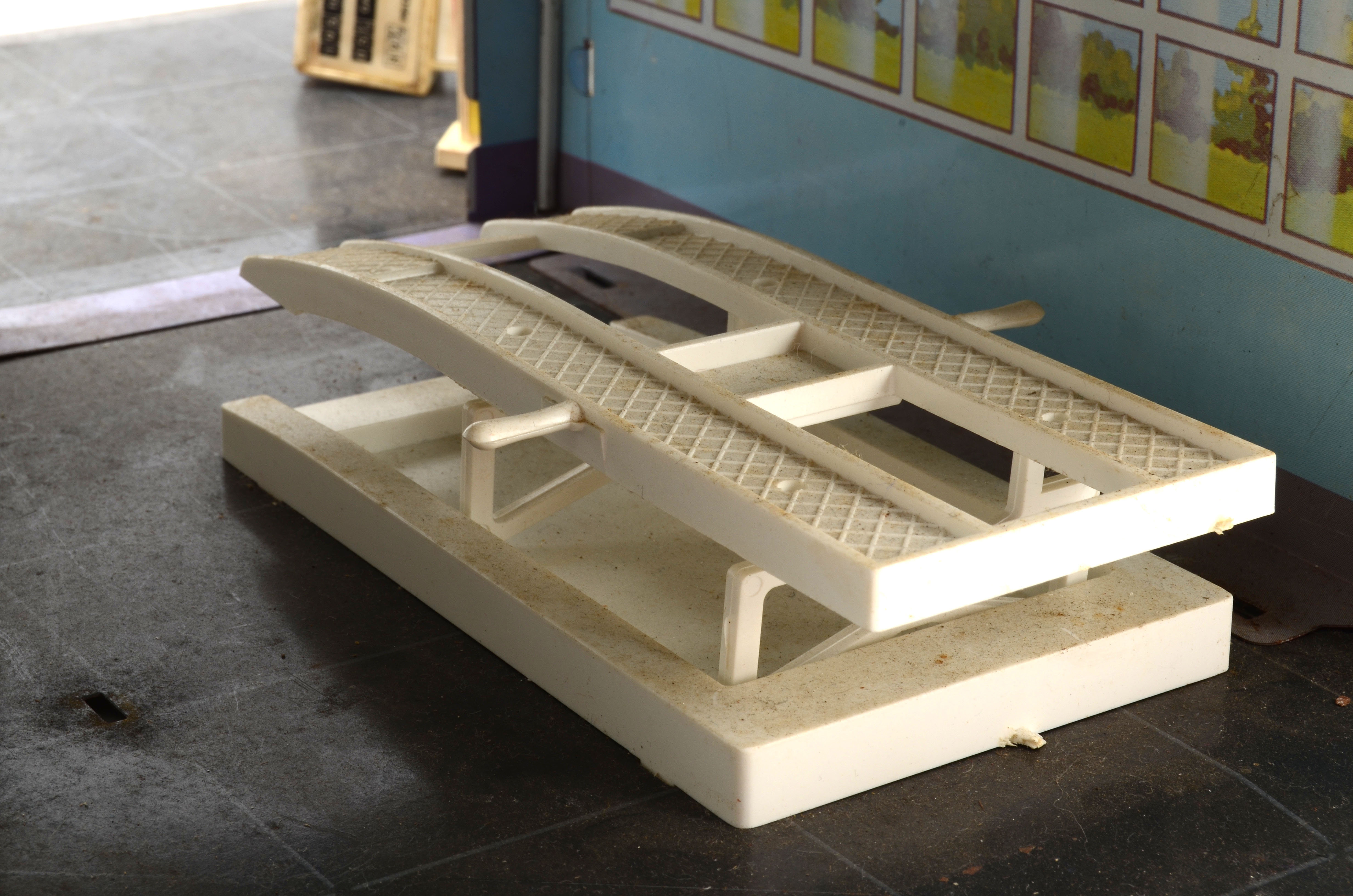 Wolverine Toy Shell Station