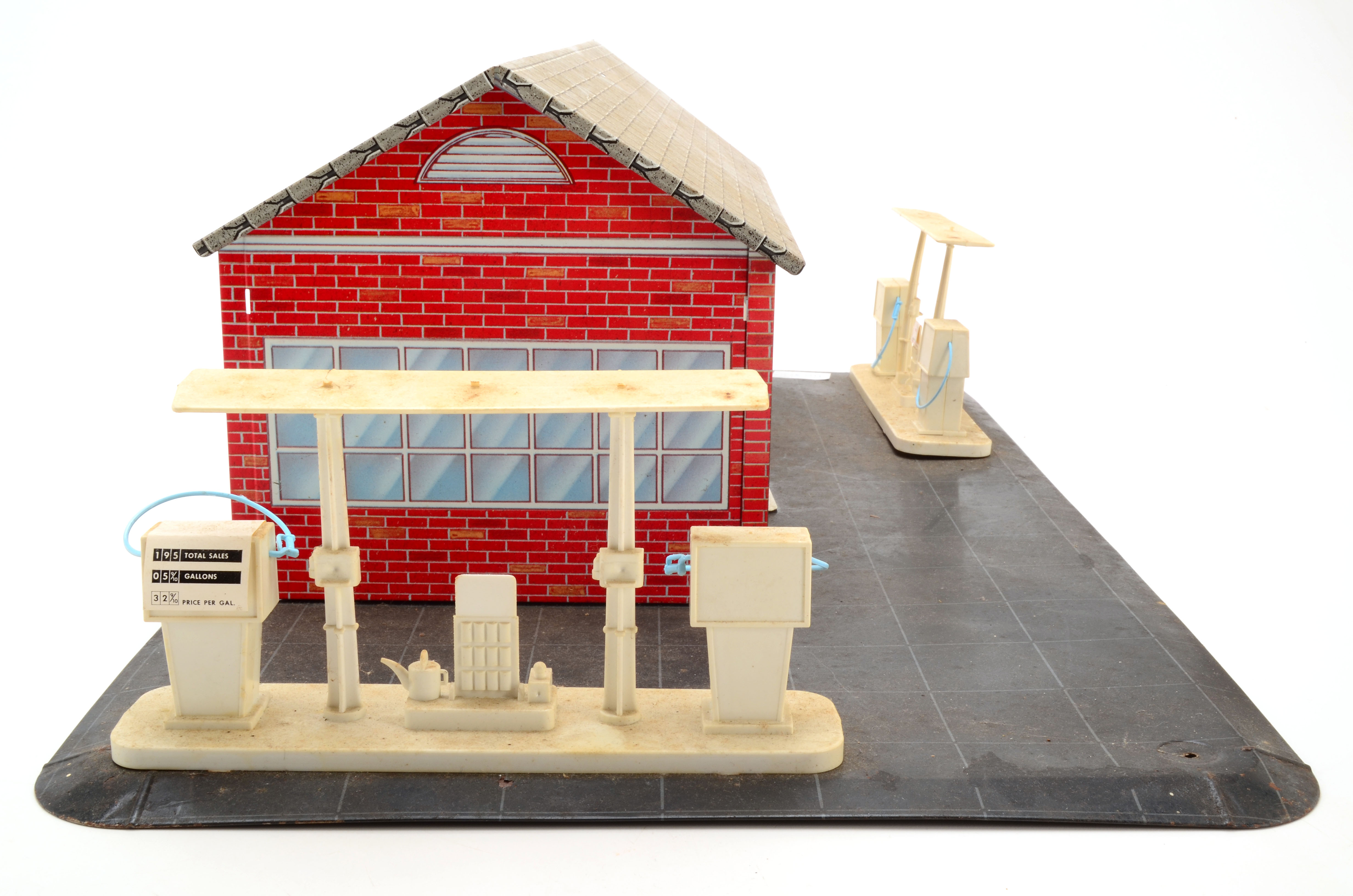 Wolverine Toy Shell Station