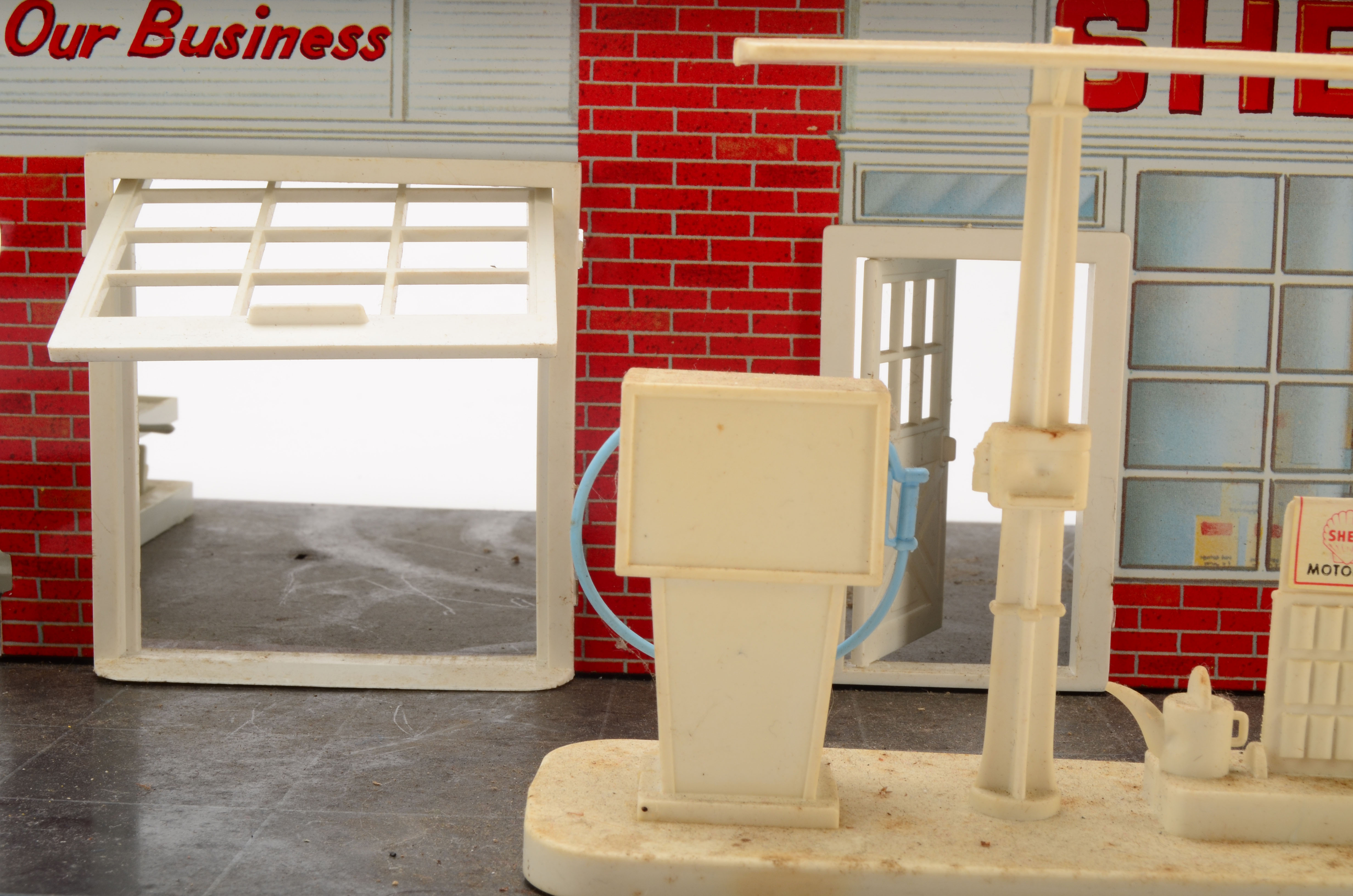 Wolverine Toy Shell Station