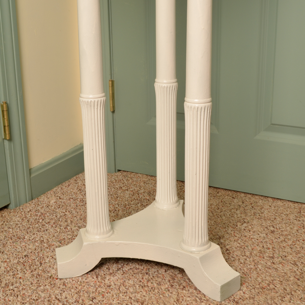 Vintage Traditional Plant Stand