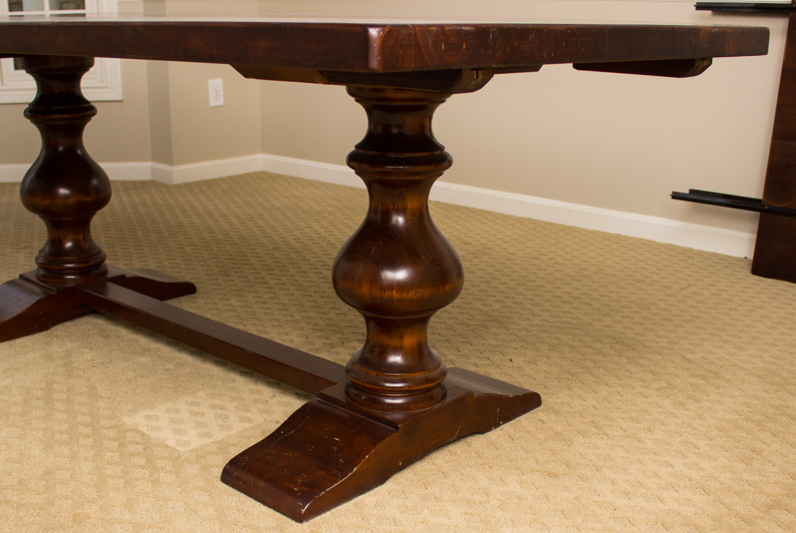 Arhaus "Tuscany" Extension Dining Table