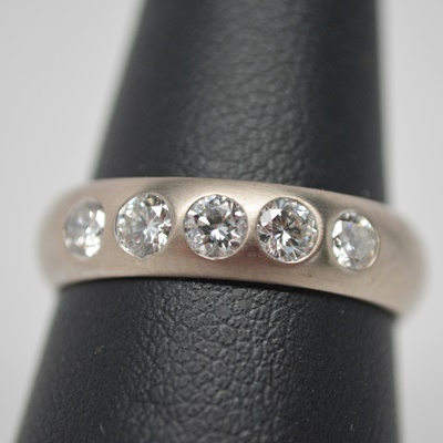 18K Brushed White Gold Five Diamond Band