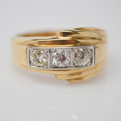 Retro 14K Yellow Gold Ring With Three Old European Cut Diamonds