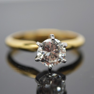 18K Yellow Gold Platinum Set Solitaire Diamond Ring