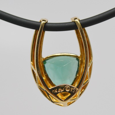 10K Yellow Gold Natural Green Quartz Pendant Necklace