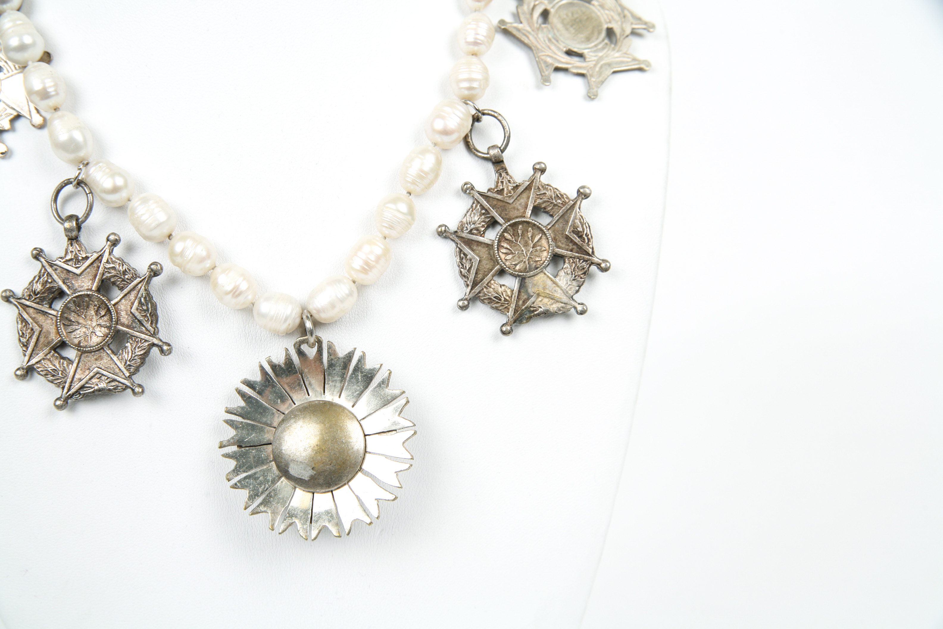Baroque Pearl Necklace with Silver Tone Medallions