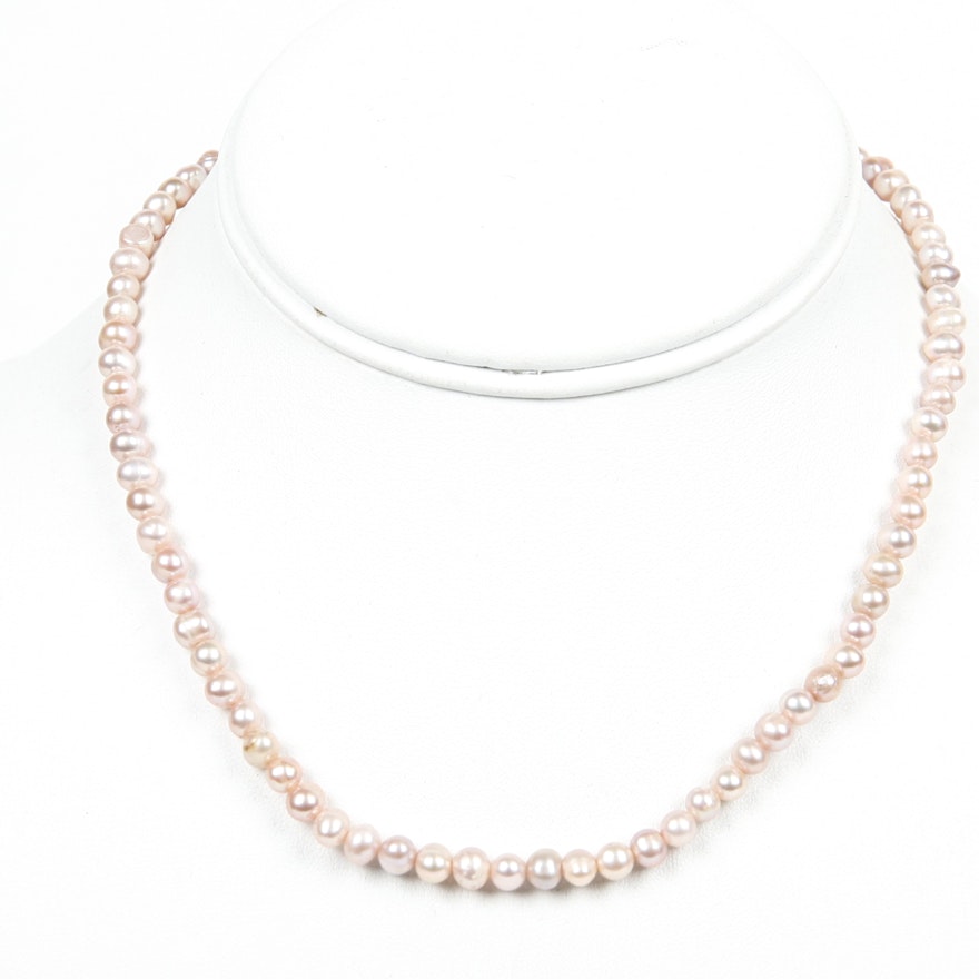 Cultured Pearl Necklace with Toggle Clasp