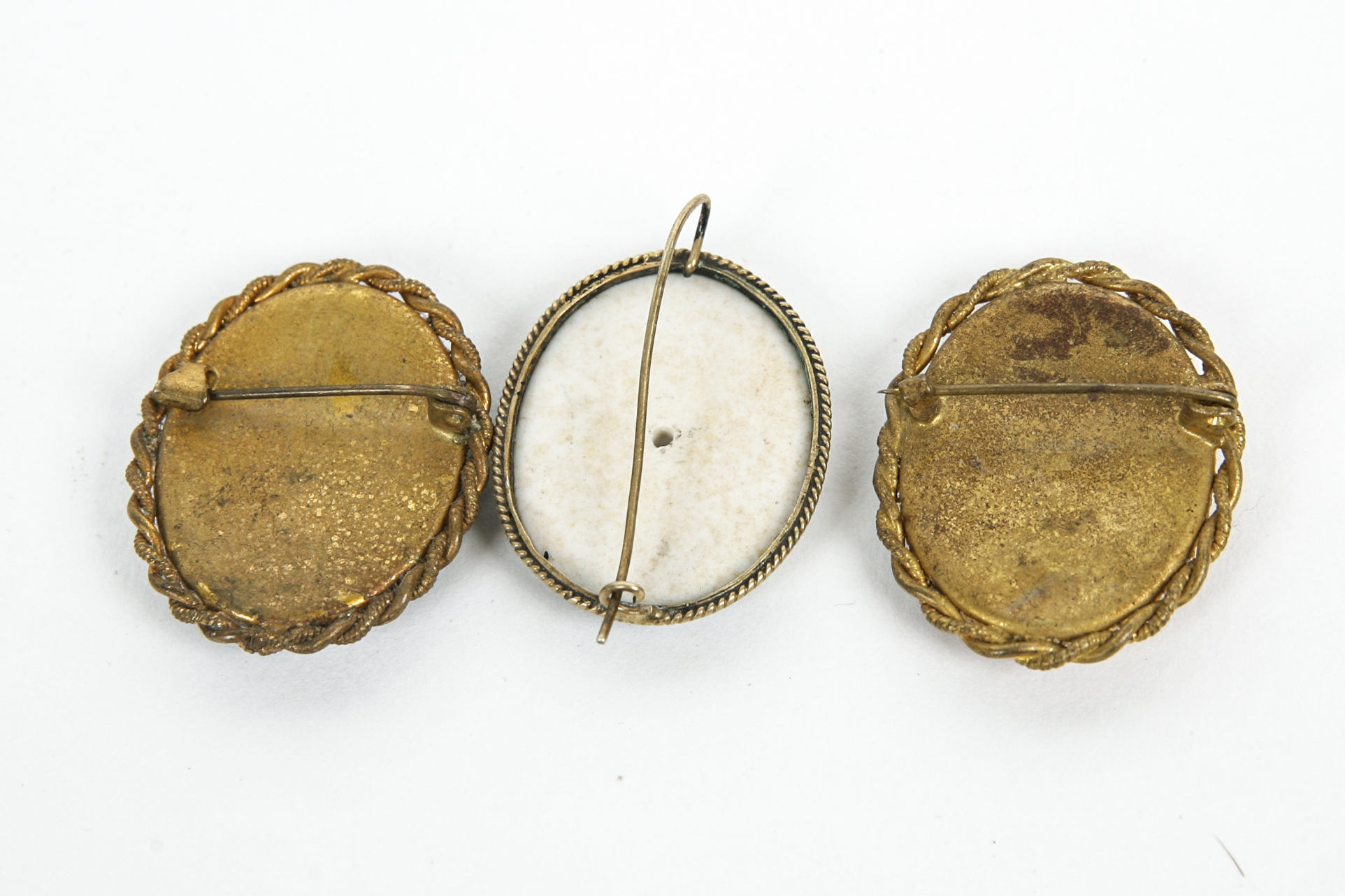 Grouping of Vintage Costume Brooches