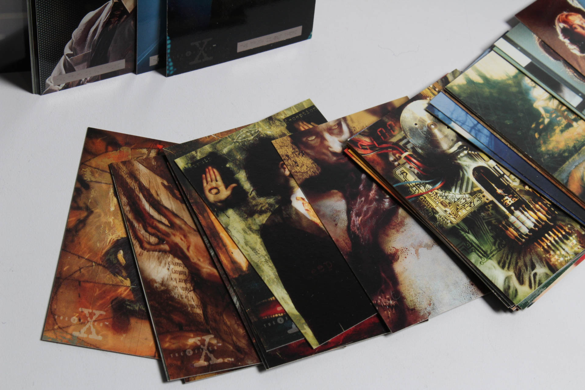 Collection of "X-Files" Trading Cards and "Hyborian Gates" Cards