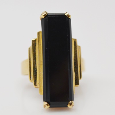 10K Yellow Gold Onyx Ring