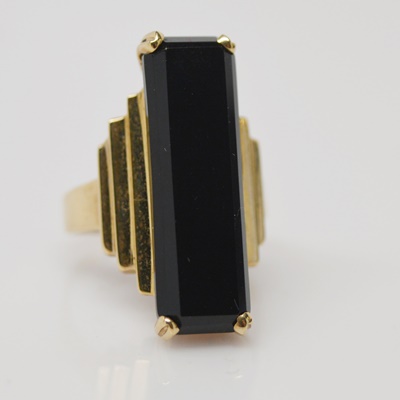 10K Yellow Gold Onyx Ring