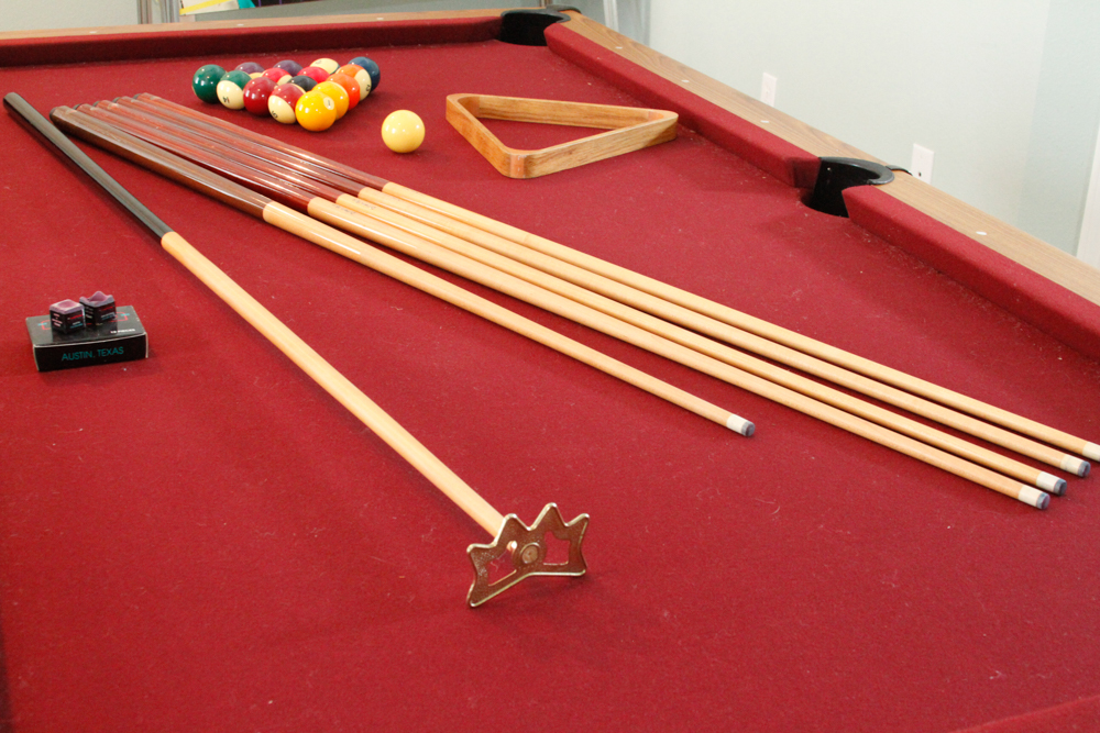 Kasson Elite Billiards Table and Equipment