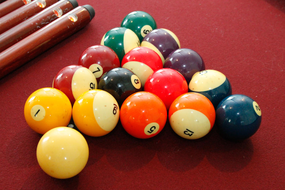 Kasson Elite Billiards Table and Equipment
