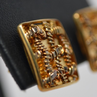 Stuart Golder 18K Yellow Gold Woven Wire Design Pierced Earrings