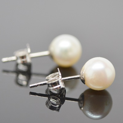 14K White Gold Cultured Pearl Pierced Earrings
