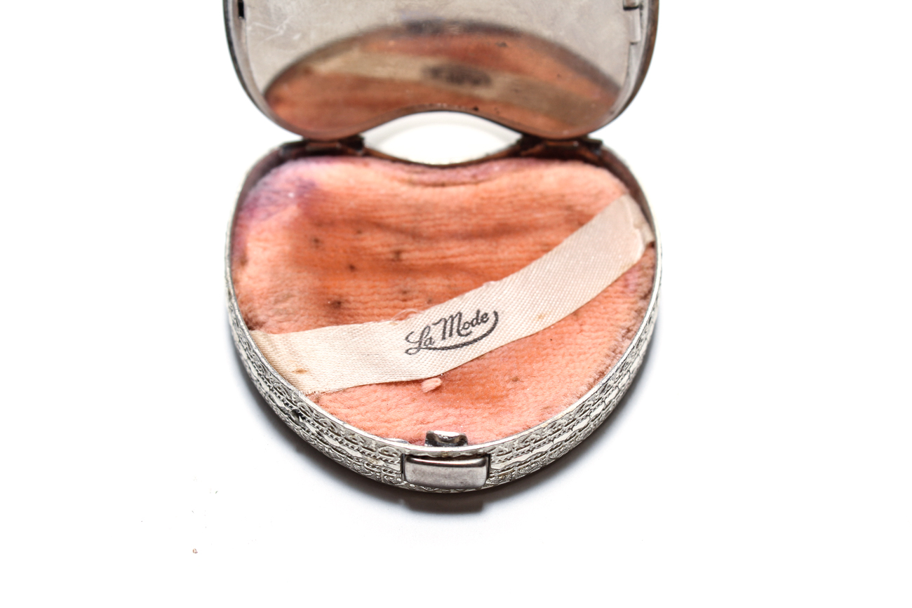 Vintage "La Mode" Sterling Silver Heart Shaped Compact
