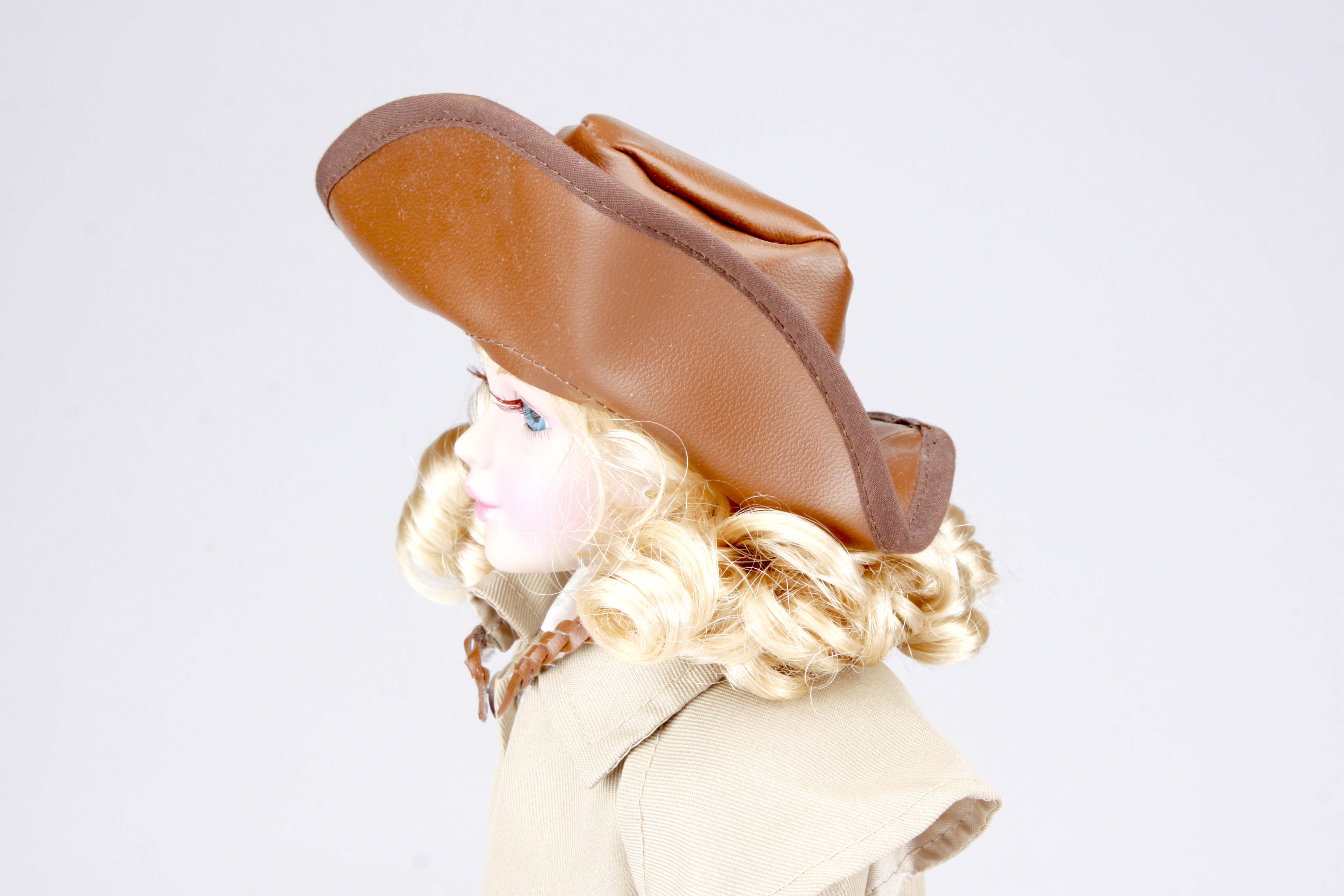 Homeart Porcelain Doll "Beth"