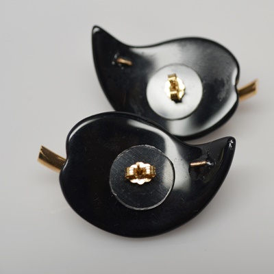 14K Yellow Gold Onyx Leaf Shape Pierced Earrings