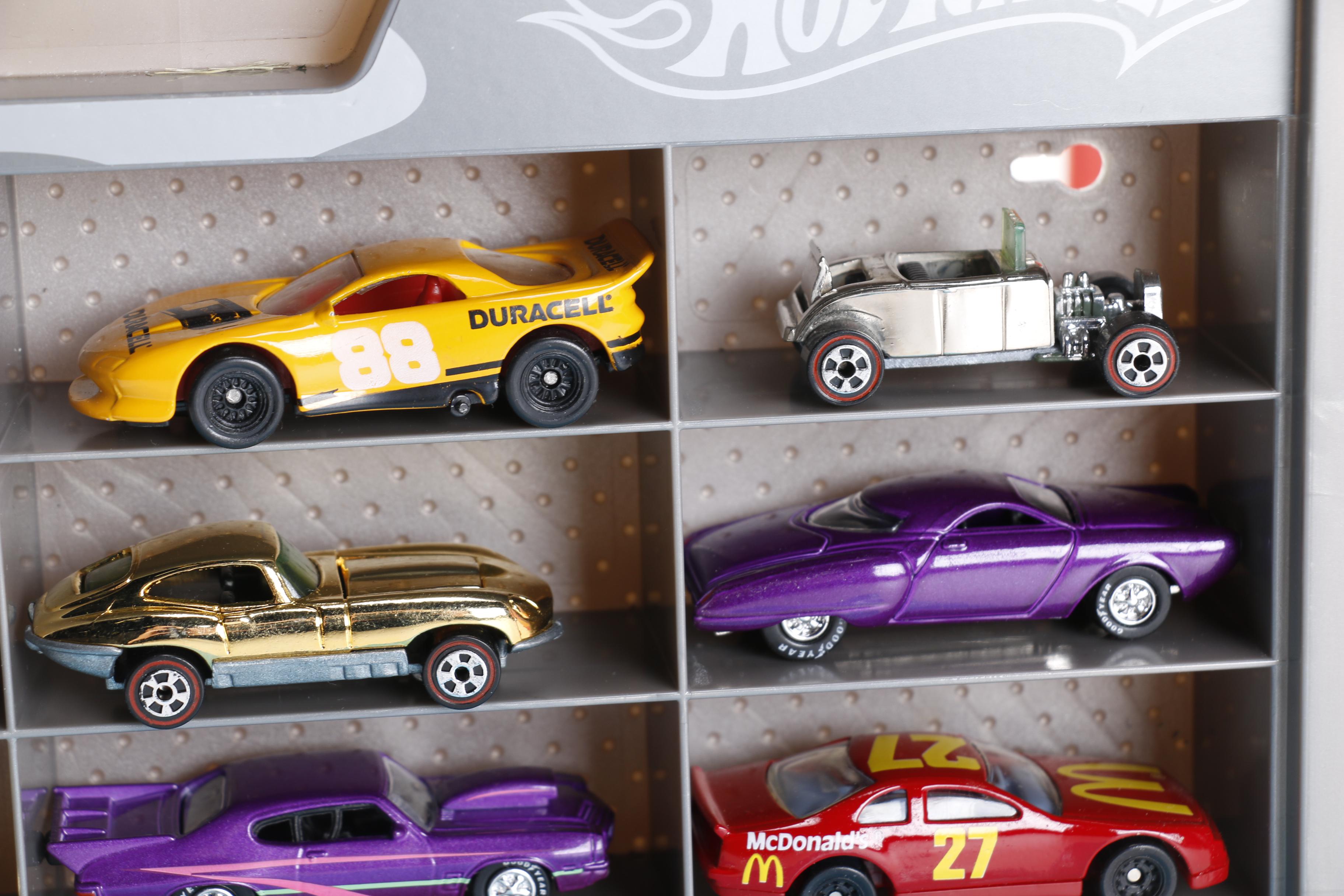 Hot Wheels Carrying Cases With Cars