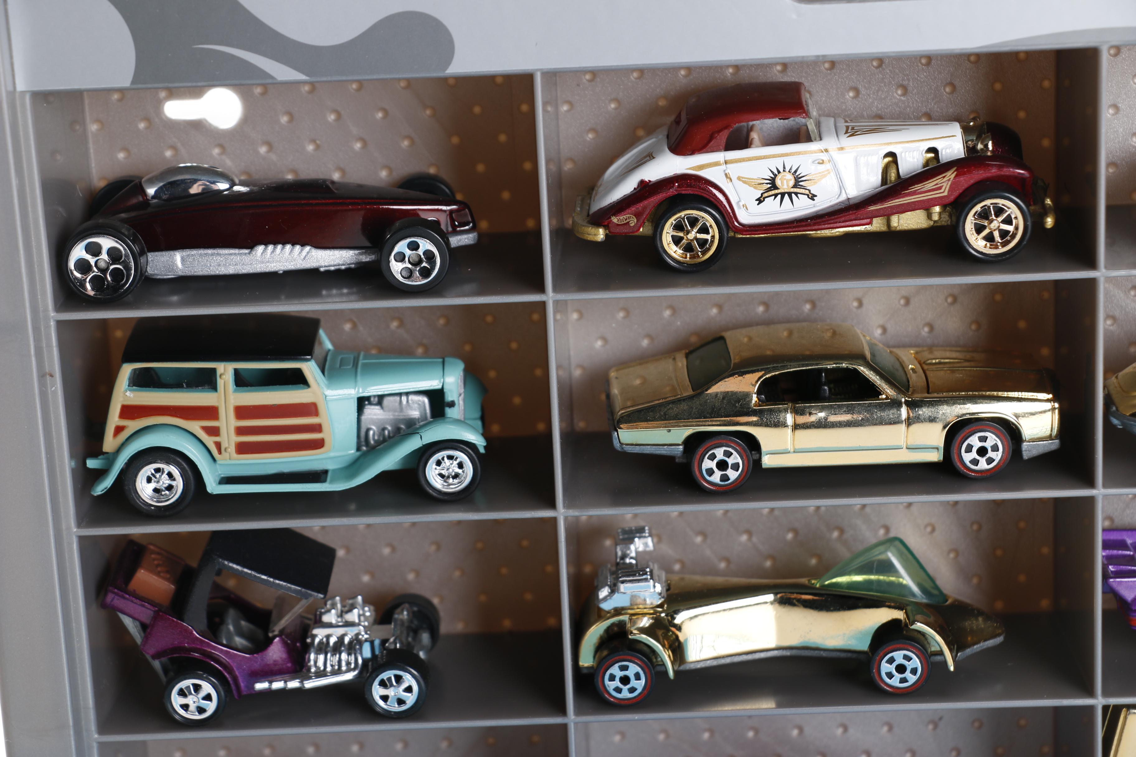 Hot Wheels Carrying Cases With Cars