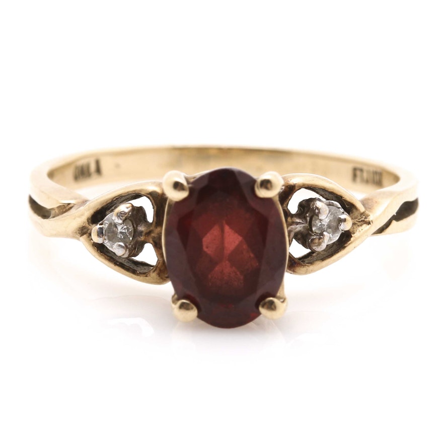 10K Yellow Gold Garnet and Diamond Ring