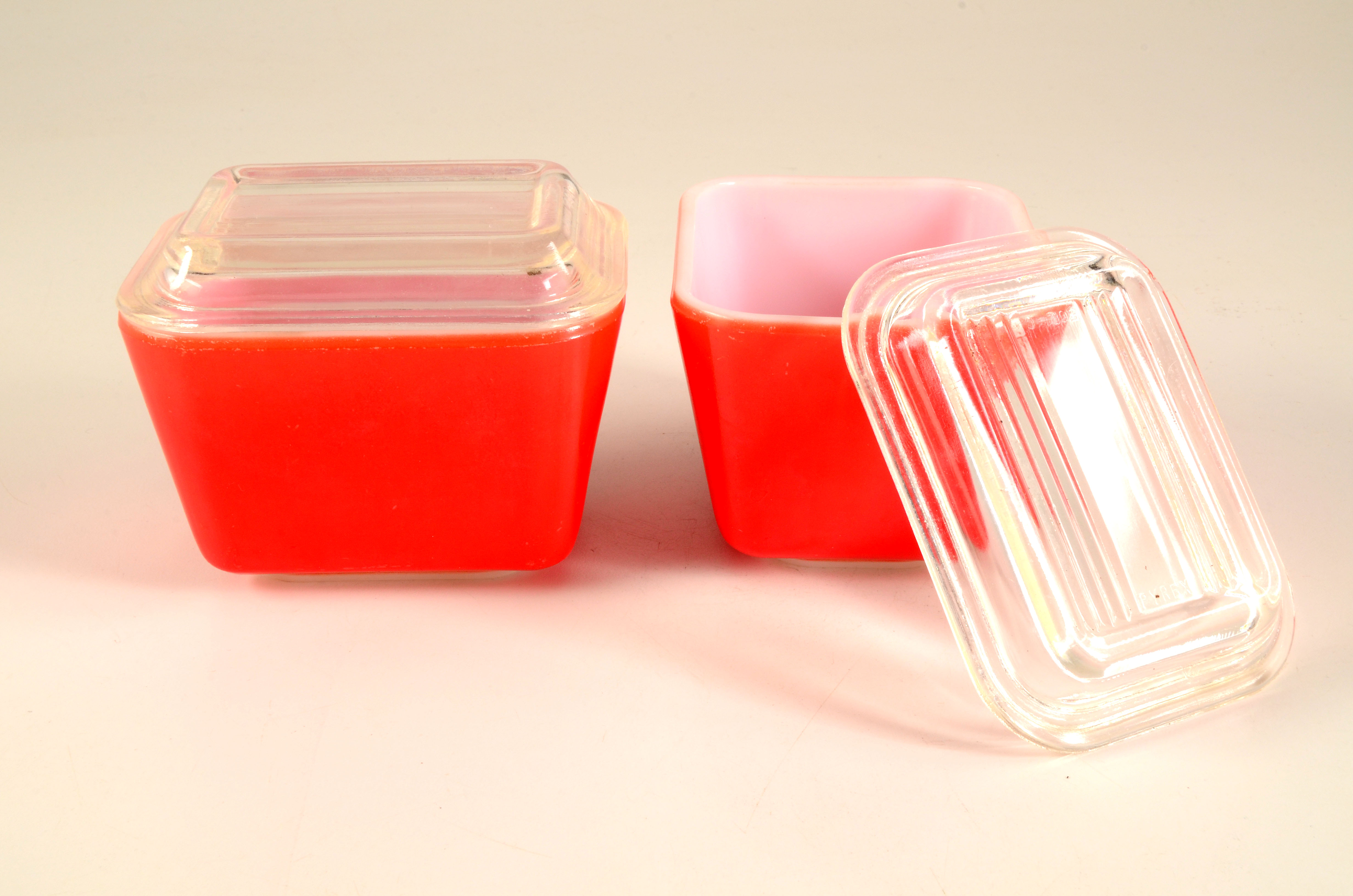 Set of Vintage Pyrex Containers