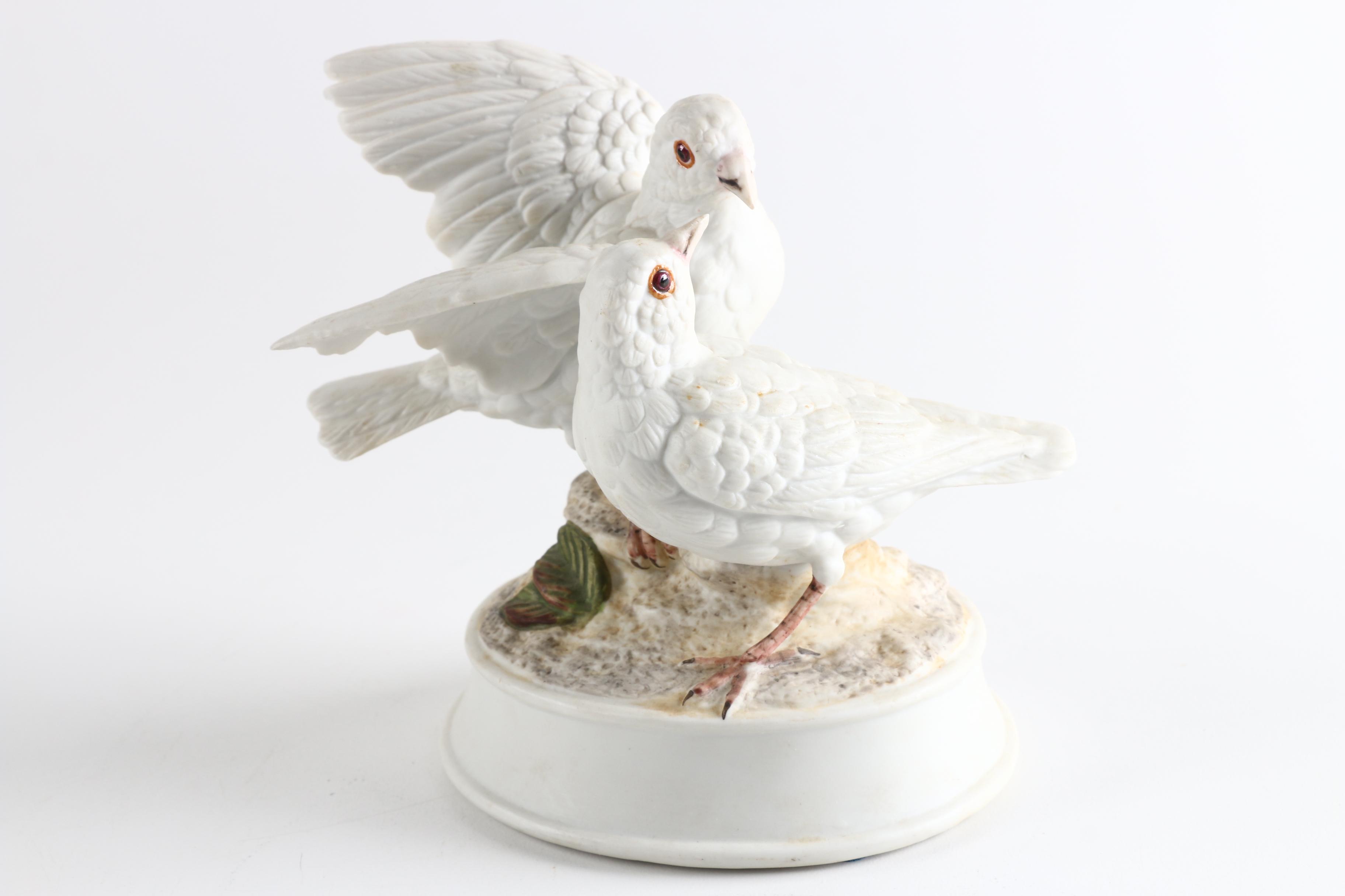 Gorham Dove Figurine Music Box