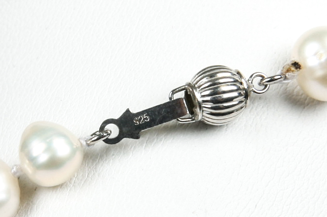 Pearl Necklace with Sterling Silver Clasp