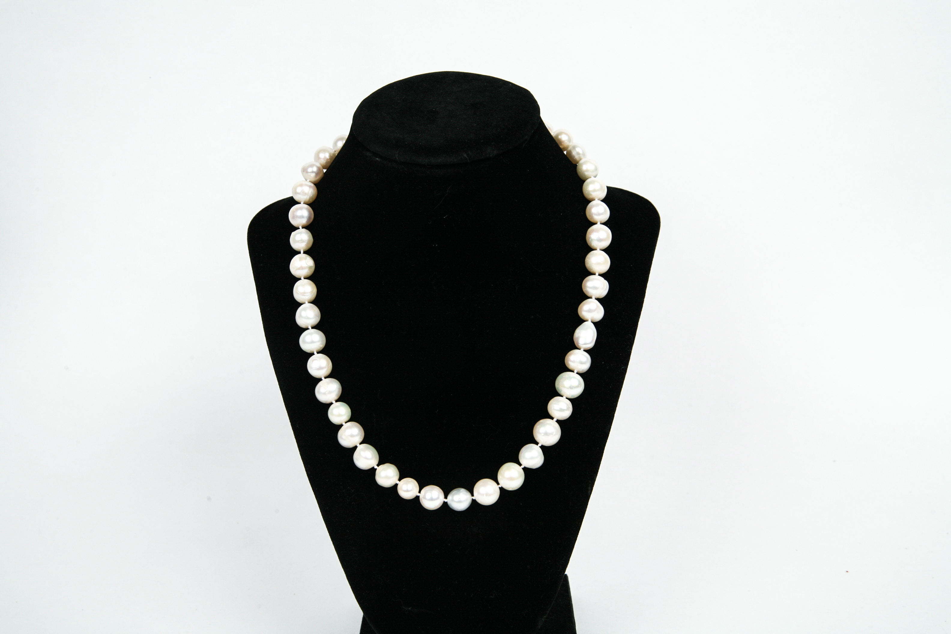 Cultured Pearl Necklace