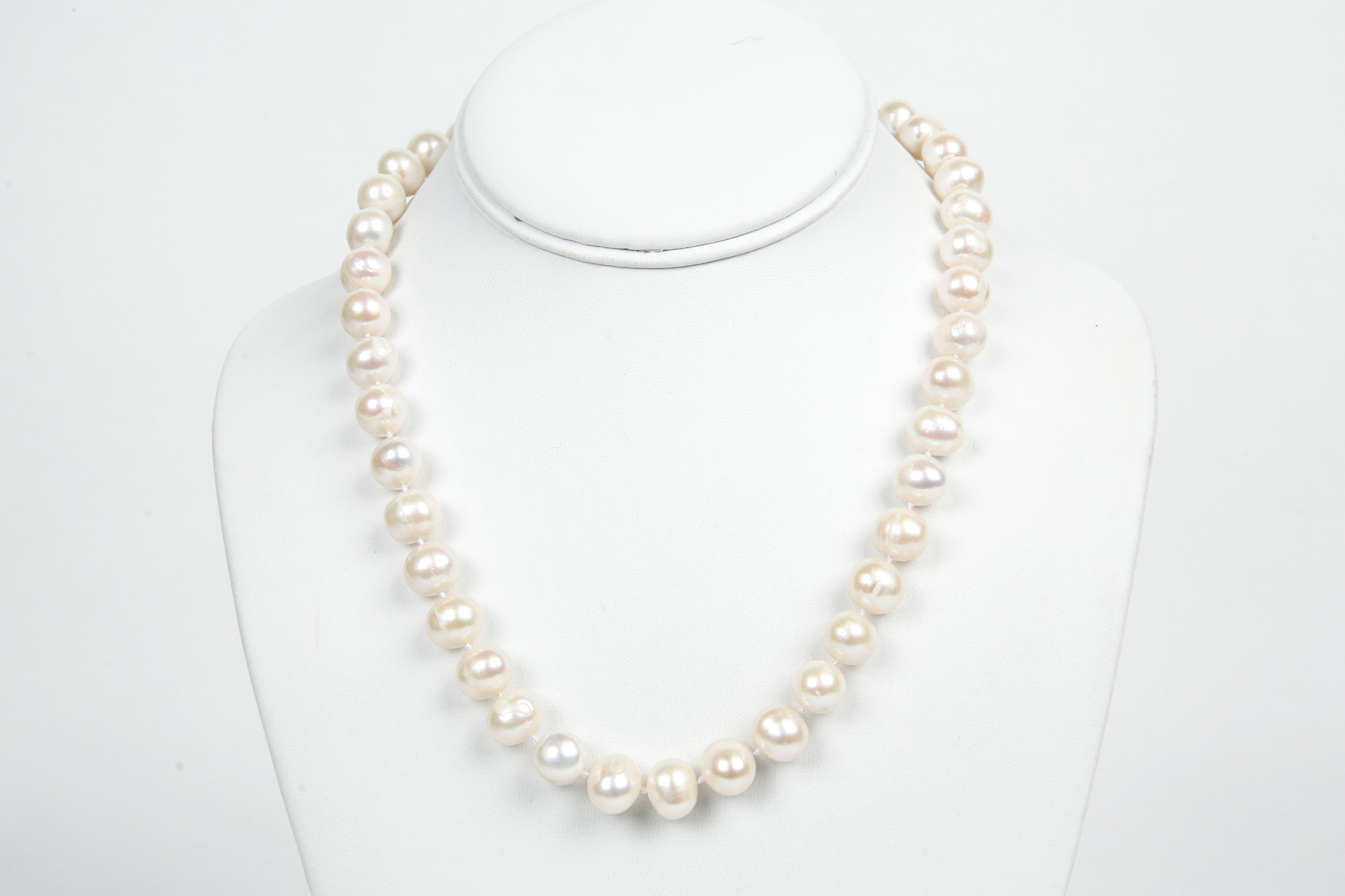 Cultured Pearl Necklace
