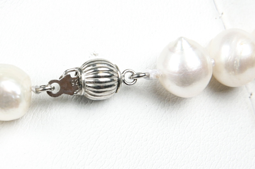 Pearl Necklace with Sterling Silver Clasp