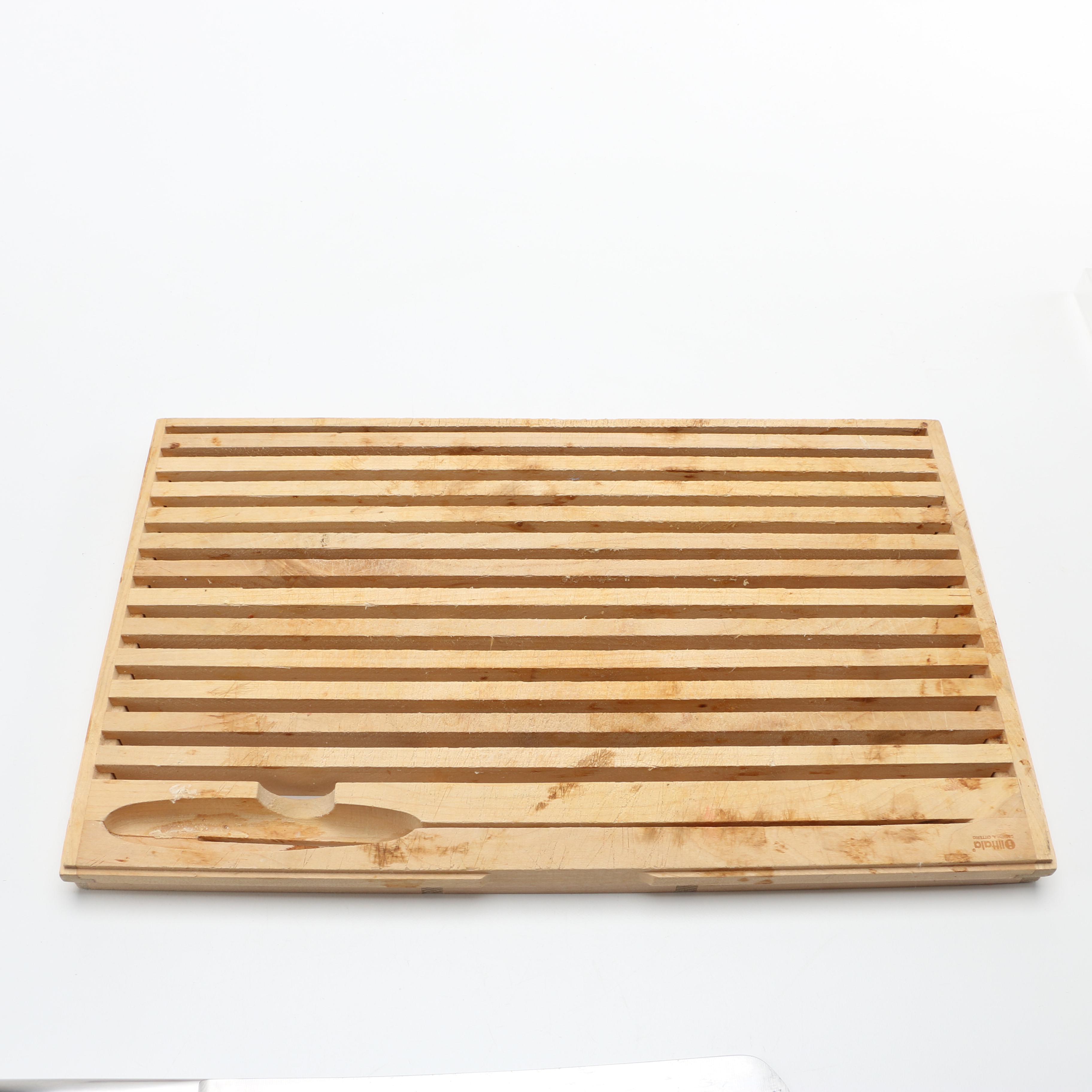 Iittala Cutting Board With Bread Knife