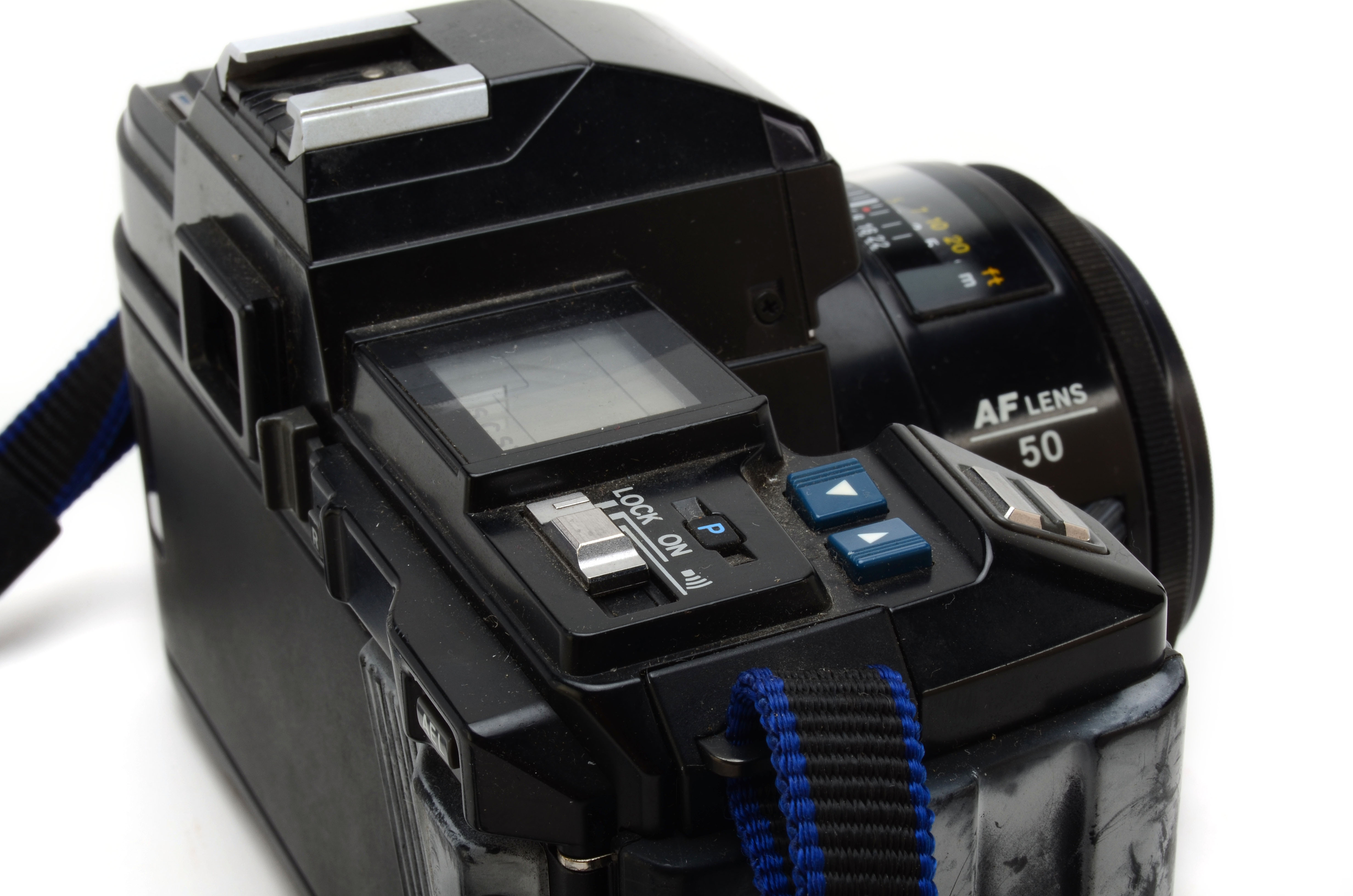 Minolta 7000 Maxxum and Canon Rebel 2000 SLR Cameras