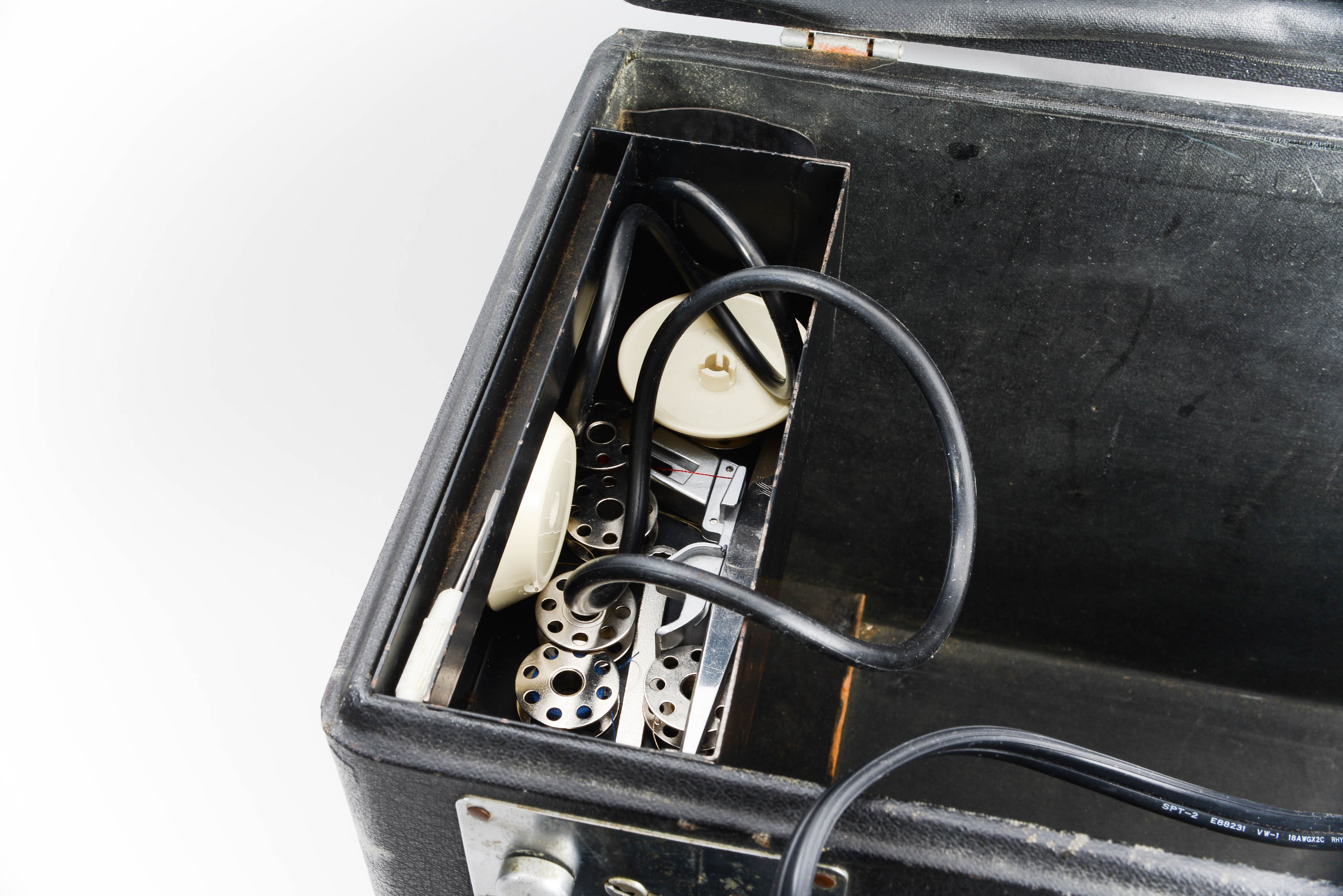 Vintage Singer Featherweight Sewing Machine