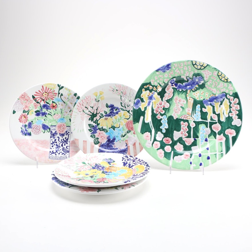 Italian Hand-Painted Grazia-Deruta Plates and Large Platter