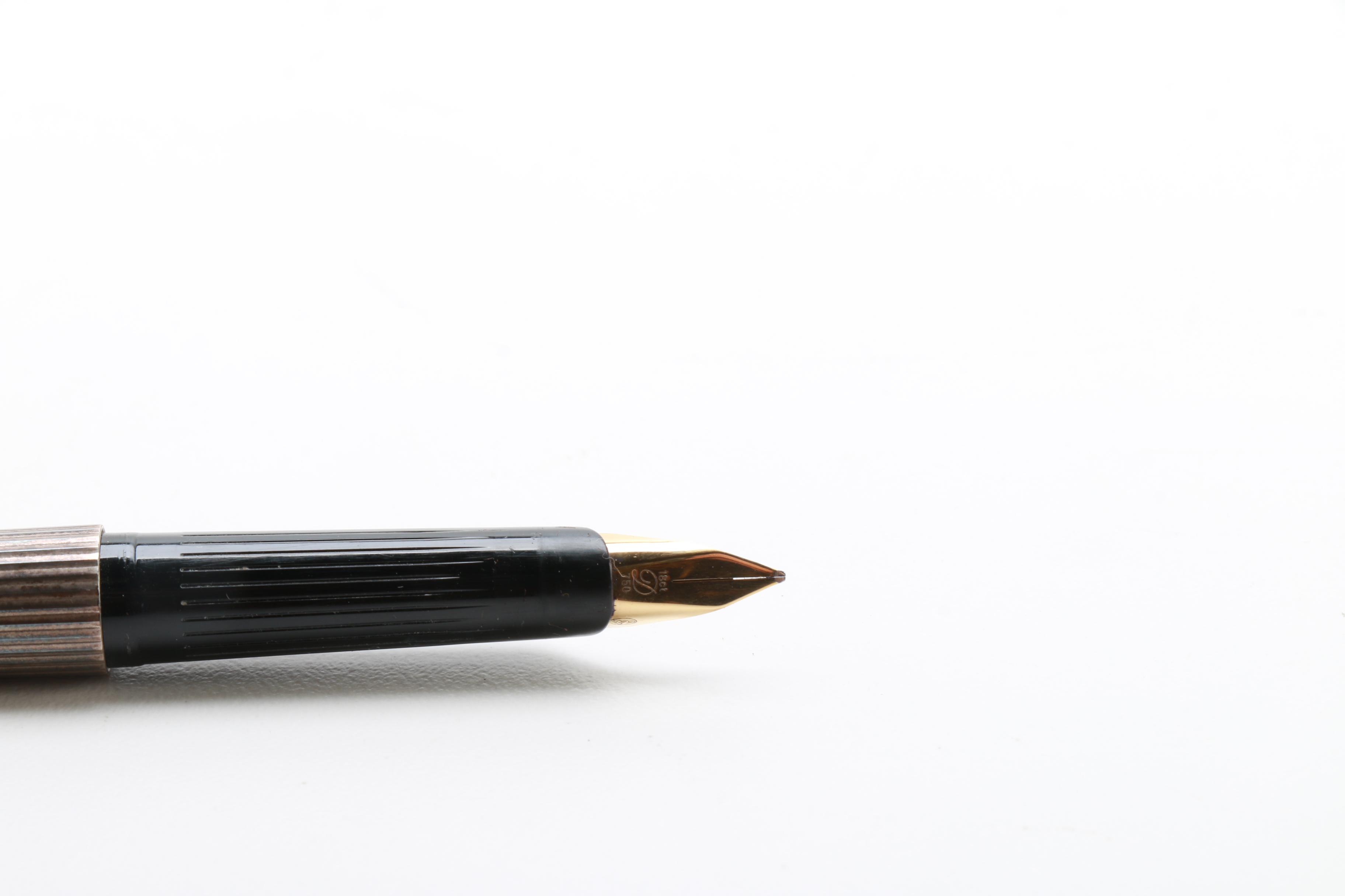 S. T Dupont Sterling Silver Fountain Pen With 18K Nib