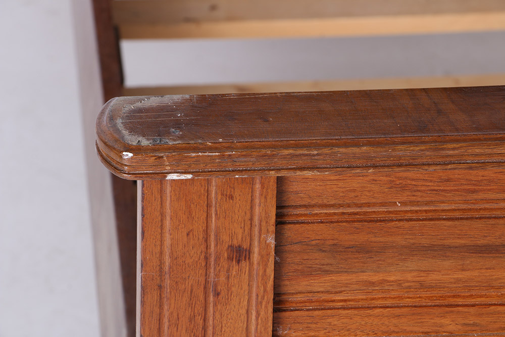 Vintage Walnut Full Size Bed Frame