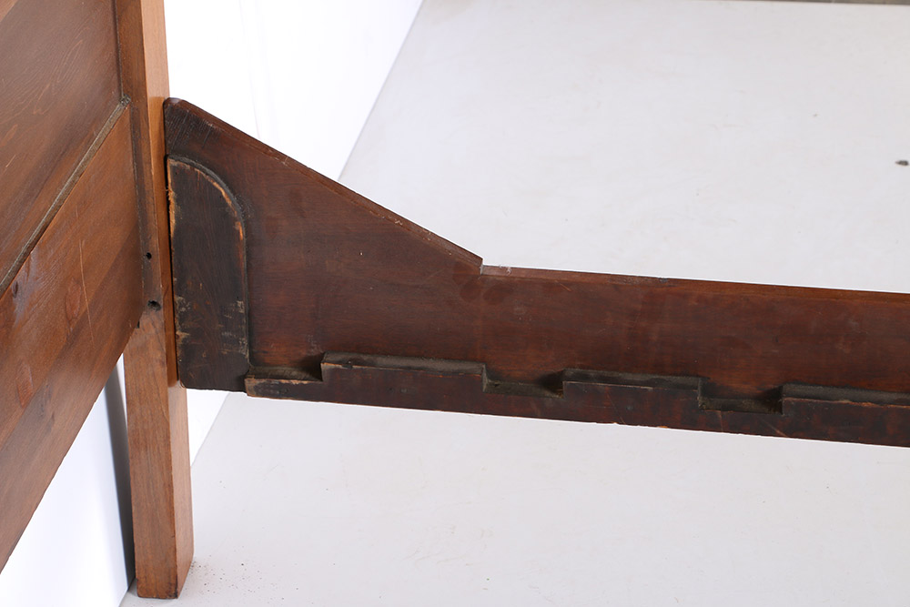 Vintage Walnut Full Size Bed Frame