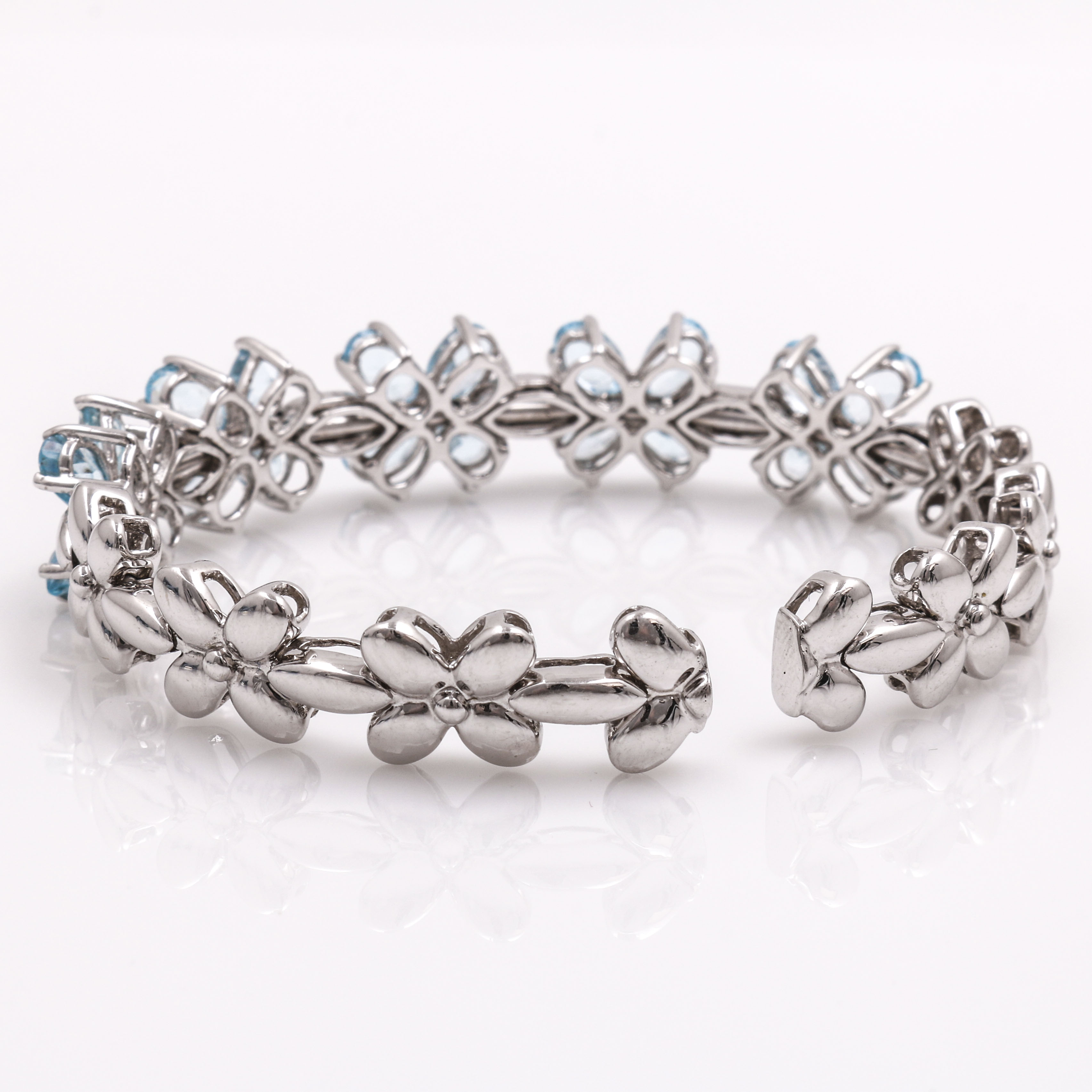 18K White Gold Blue Topaz and Diamond Flower Cuff