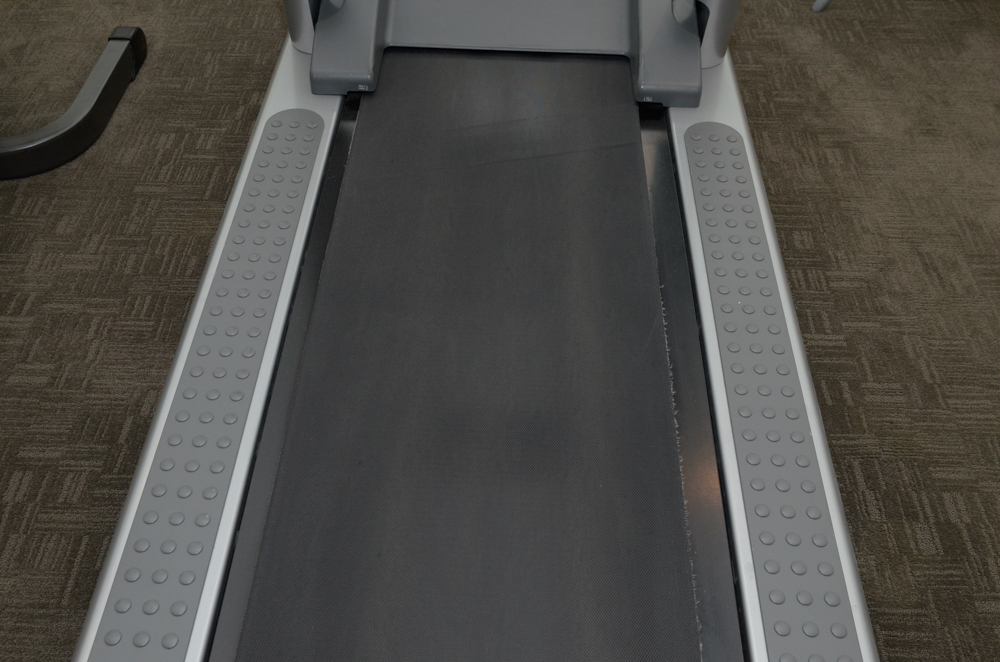 Life Fitness "T9i" Treadmill