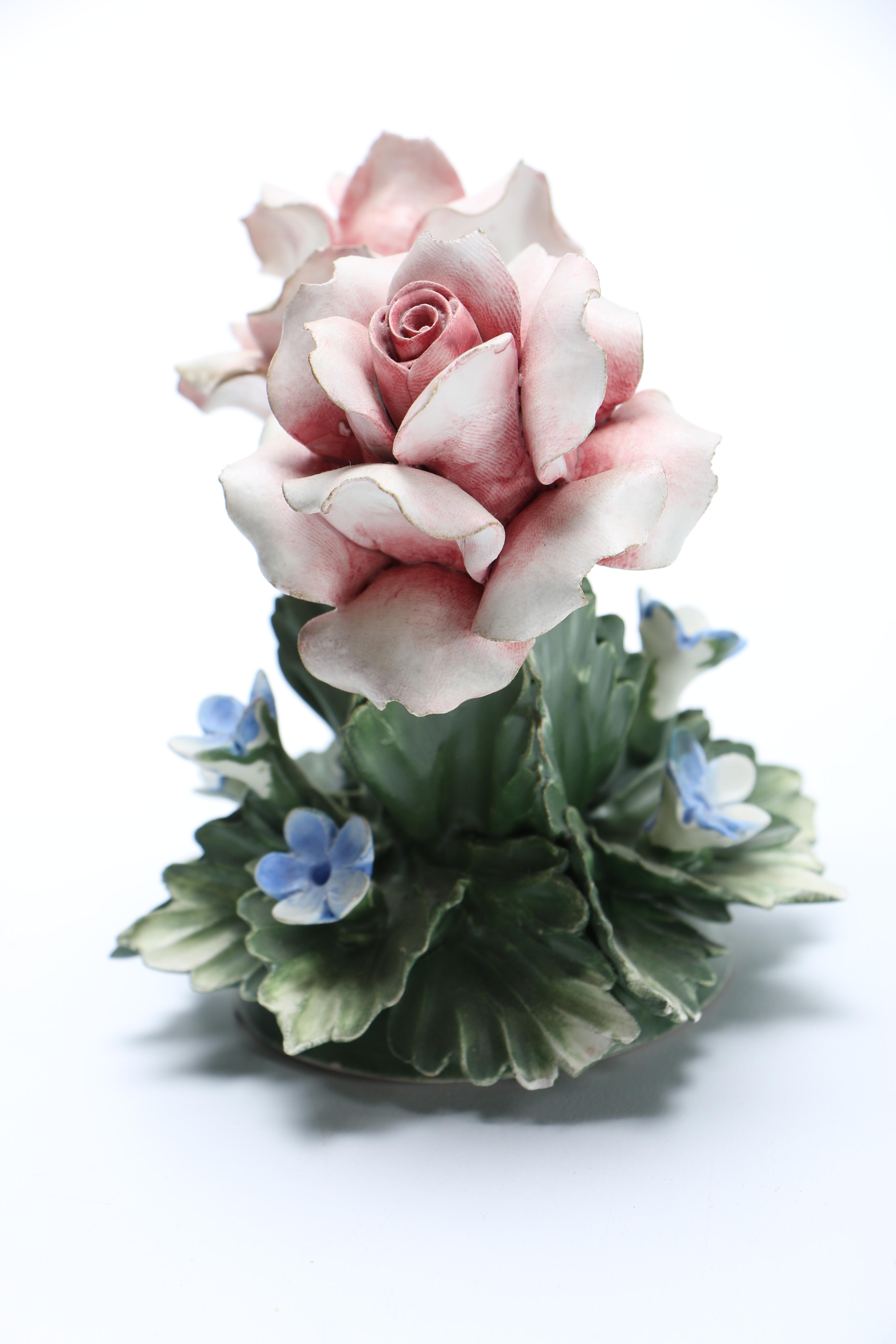 Nuova Canodimonte Flower Figurine