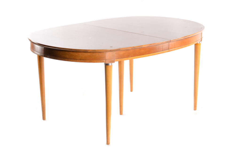 Mid Century Modern Style Dining Table With Chairs