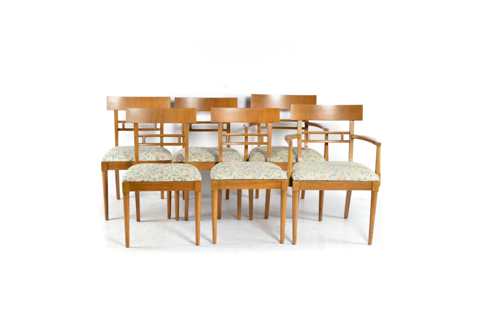 Mid Century Modern Style Dining Table With Chairs