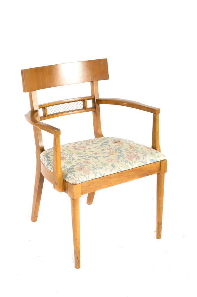 Mid Century Modern Style Dining Table With Chairs