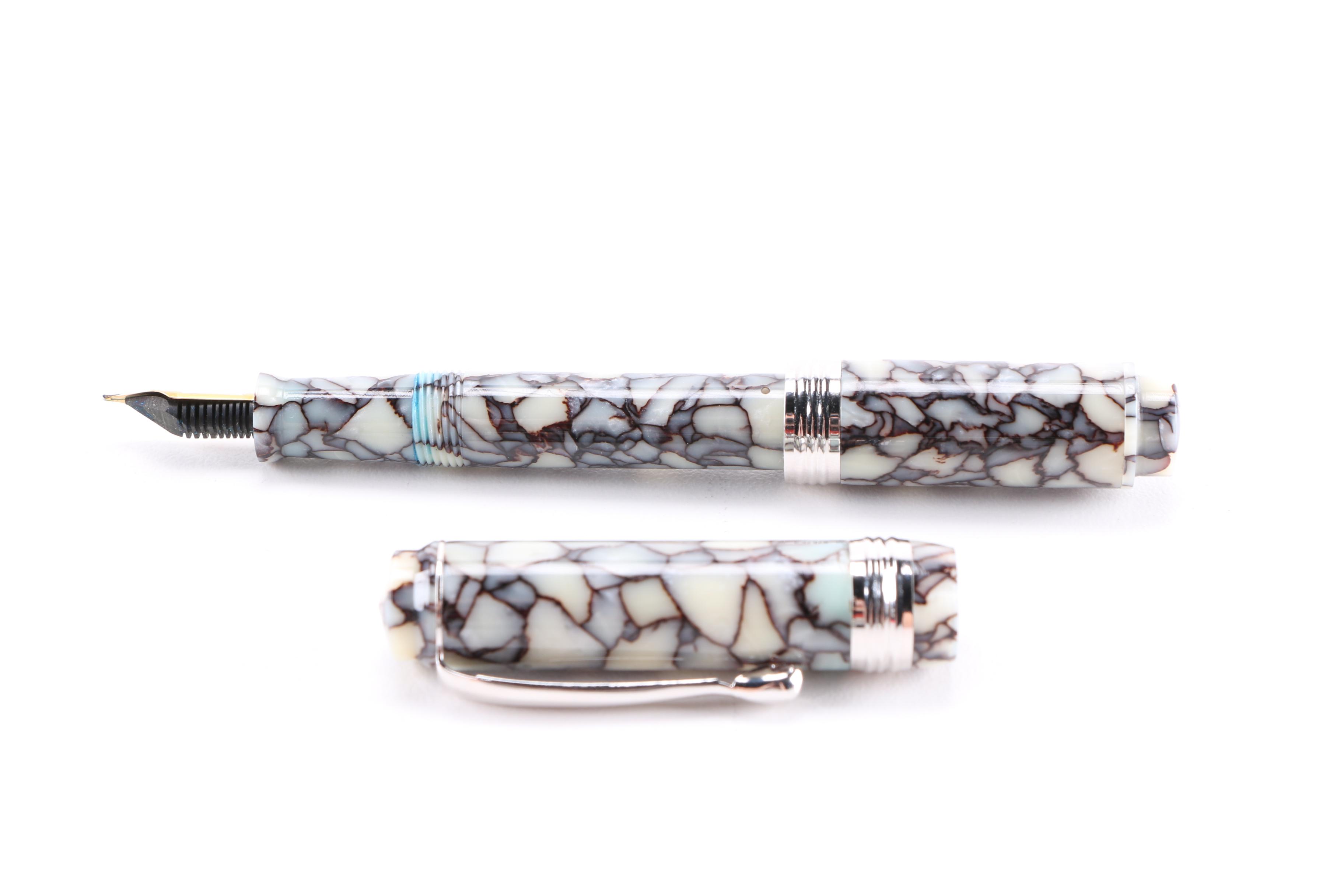 Bexley 18k Gold Nib Fountain Pen