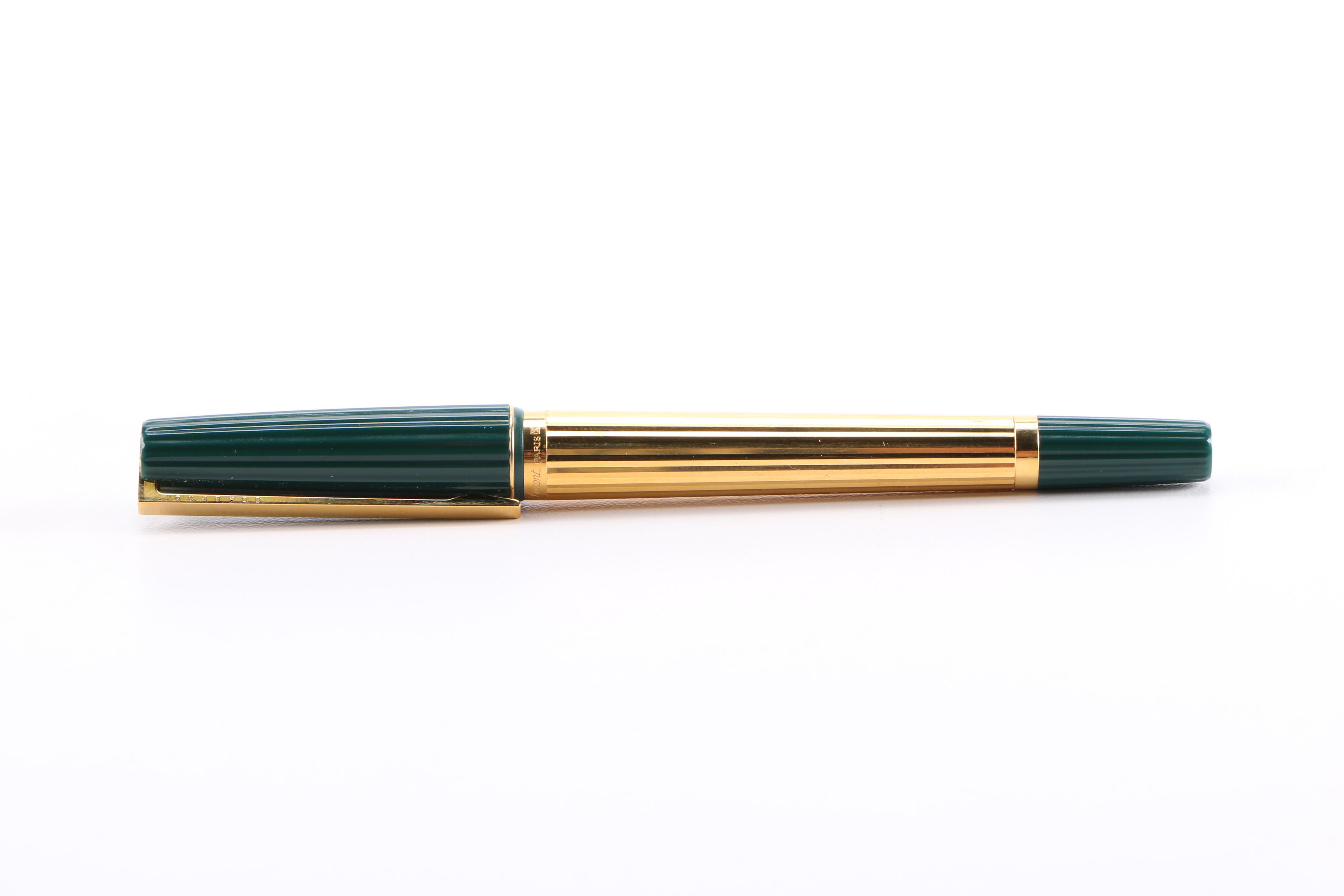 S.T. Dupont 18k Gold Nib Fountain Pen