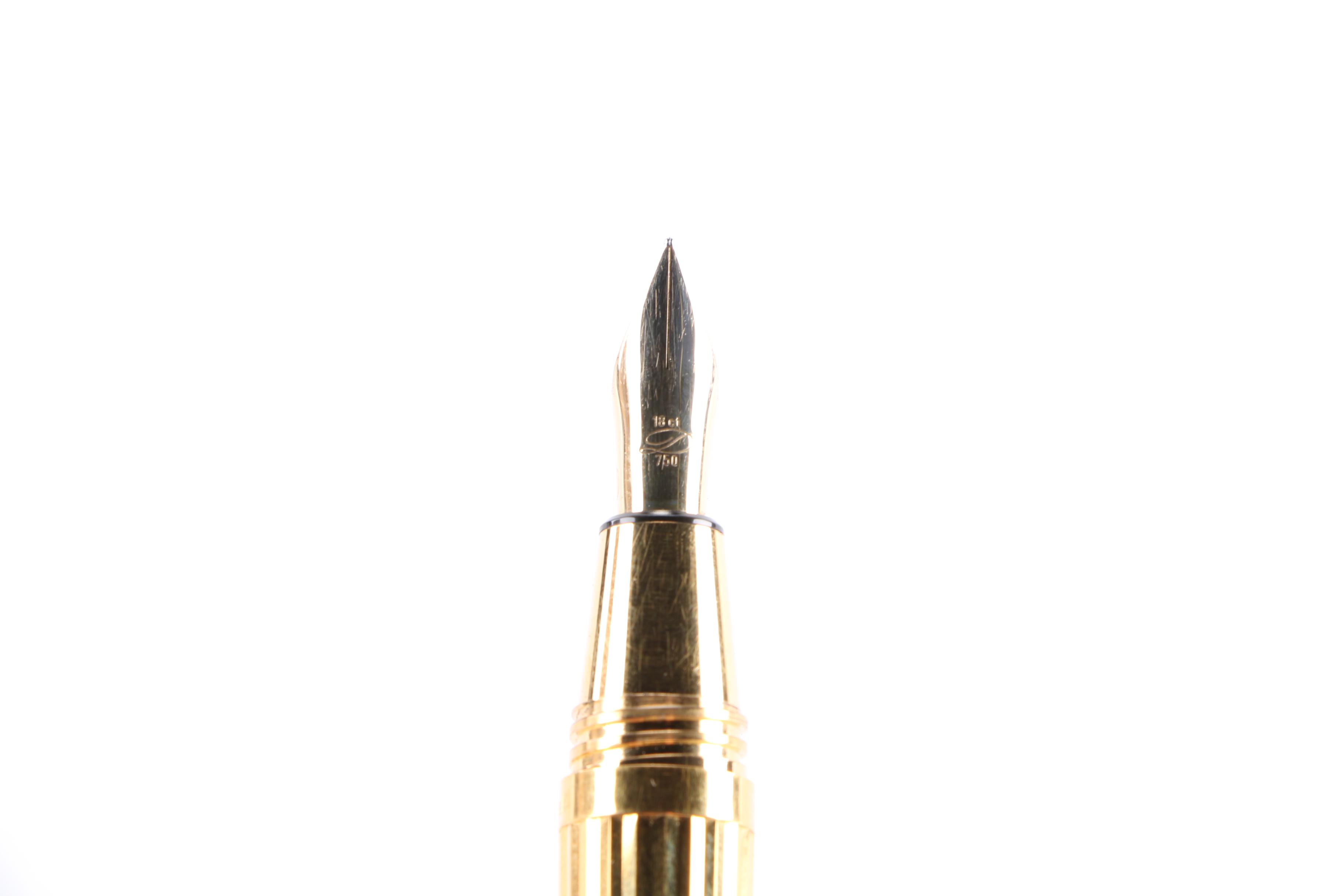 S.T. Dupont 18k Gold Nib Fountain Pen