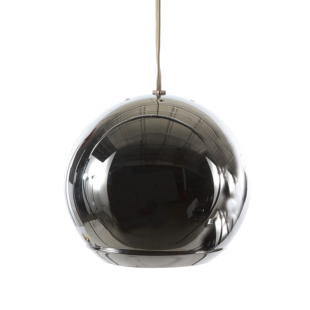 Chromed Sphere Light